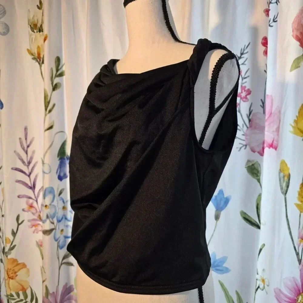 NWT Cider Women's Cowl Neck Knotted Crop Tank Black Size Medium New - Picture 2 of 11